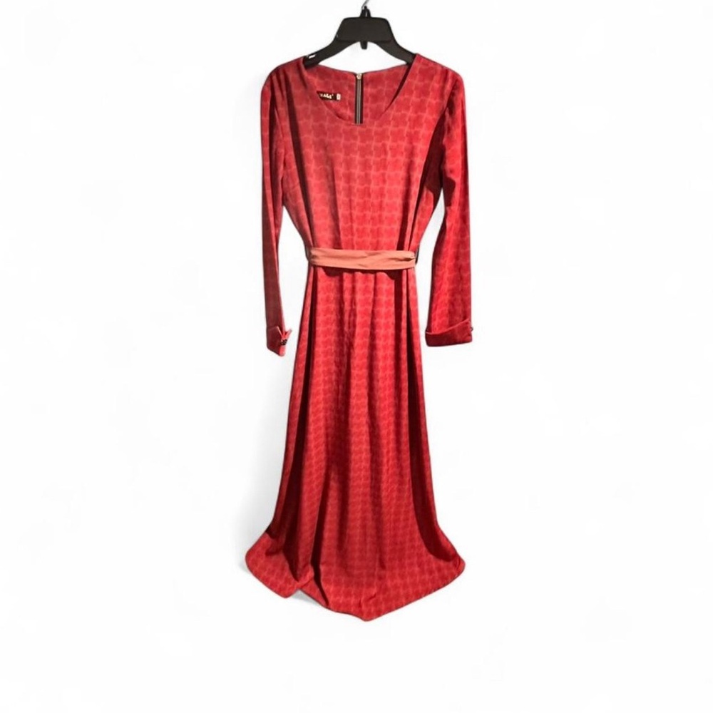 Elegant Red Long Sleeve Dress